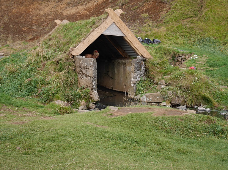 la source de Hrunalaug